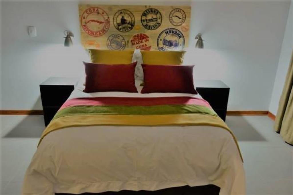 Yalla Yalla Boutique Hotel Witbank Bagian luar foto